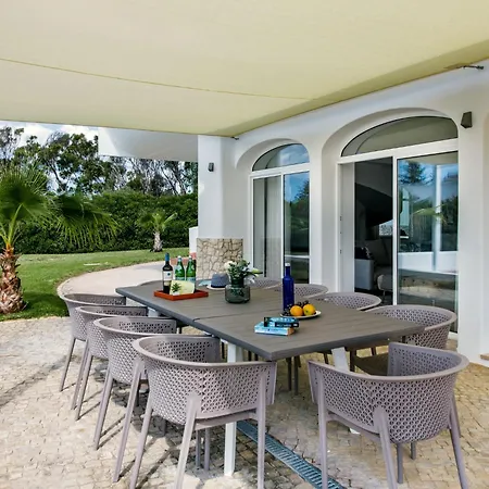 Villa Aladdin By Interhome