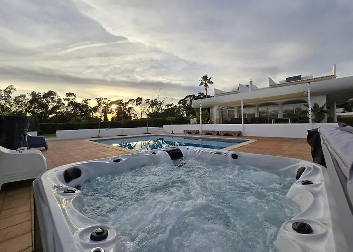 Aladdin - Vip By Interhome Villa *
